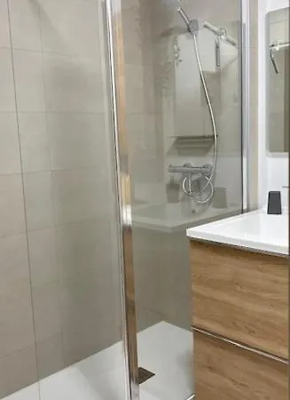 Calme & Confort - Proche Cite De L'espace